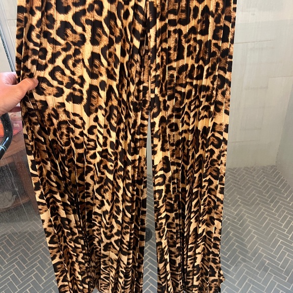Leopard Print Maxi Dress with Black Top - Picture 2 of 3